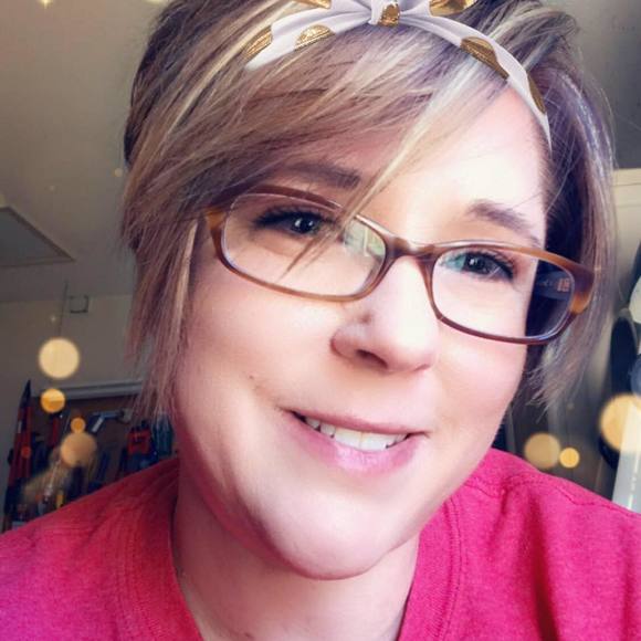 Meet your Posher, Tammy - Picture 1 of 1